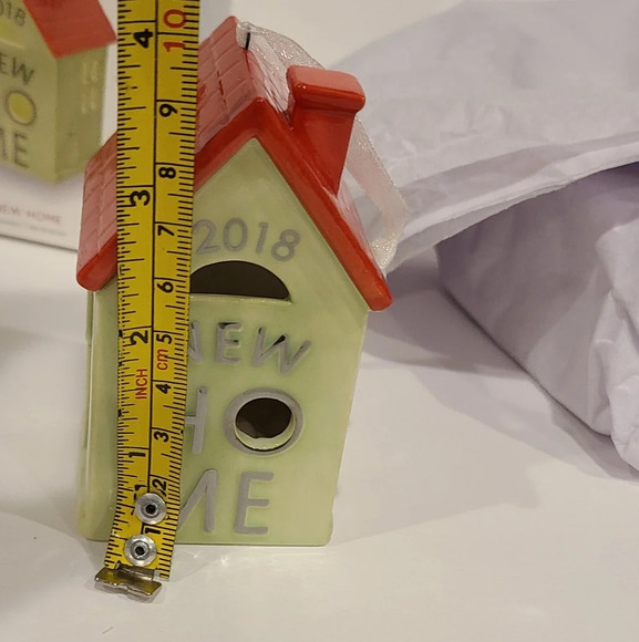 Hallmark Keepsake Ornaments new home 2018 - Picture 2 of 5